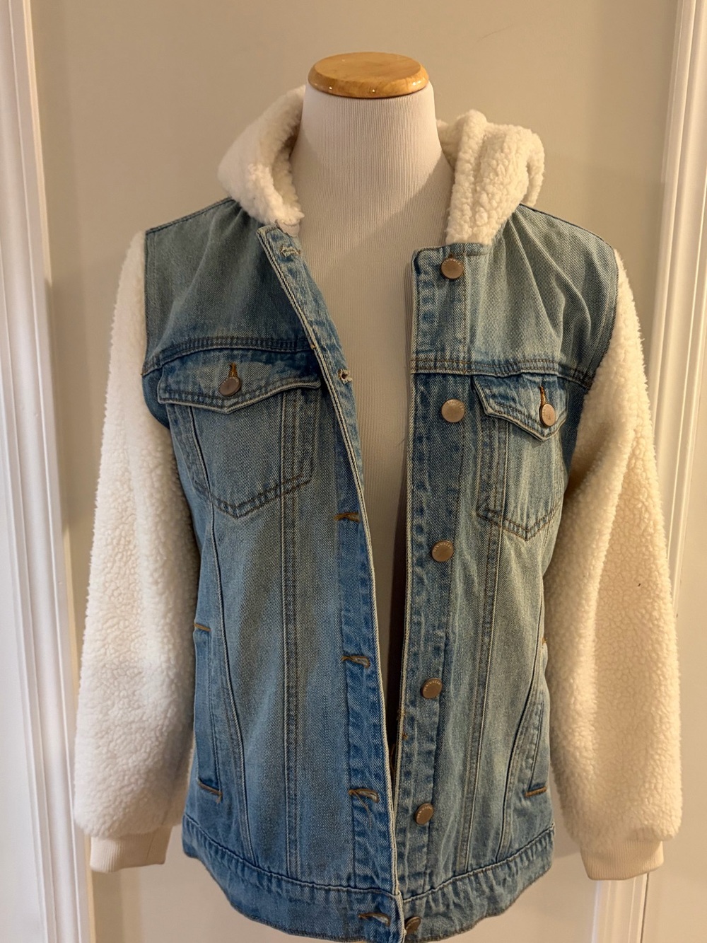 Ashley Vintage Charm Denim Jacket with Cream Sherpa Hood